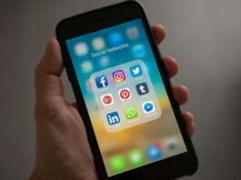 Instagram growth strategy showing smartphone with Instagram app growing from 0 to 50,000 followers in 90 days